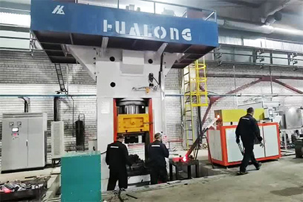 伺服螺旋壓力機 伺服螺旋壓力機