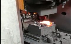 伺服電動螺旋壓力機是如何做到安全又高效的運行？